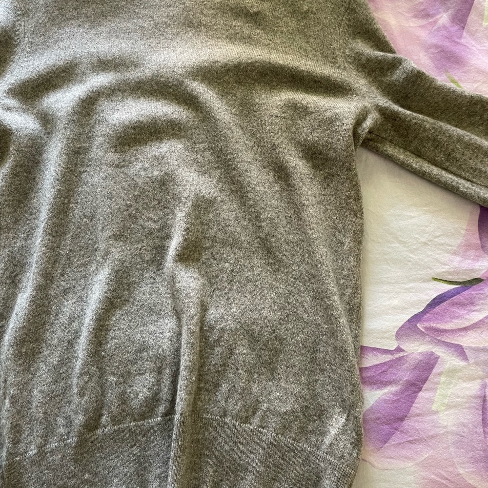 Everlane cashmere classic crew sweater - Picture 8 of 10